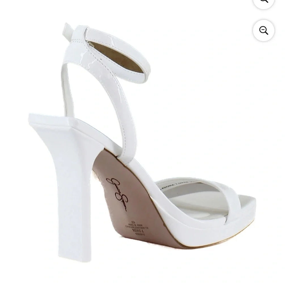 Jessica Simpson White Platform Heels - Picture 5 of 9